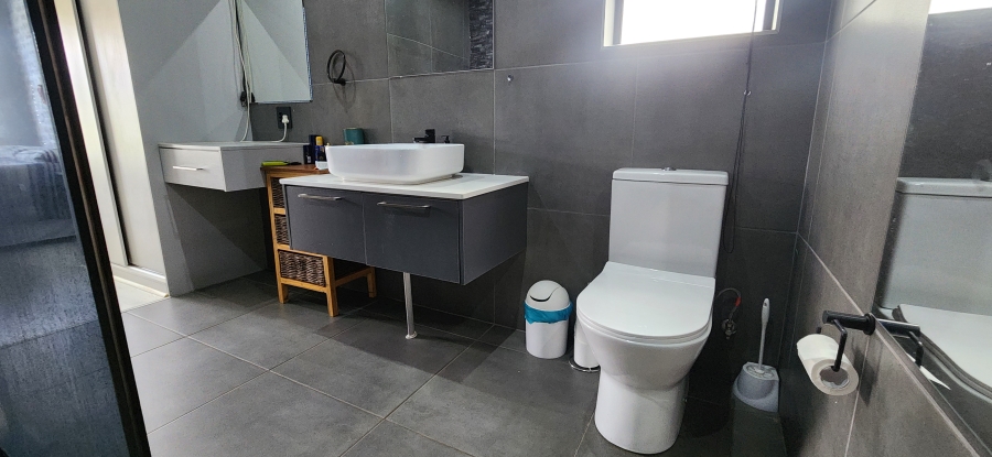 3 Bedroom Property for Sale in Waterberry Estate North West